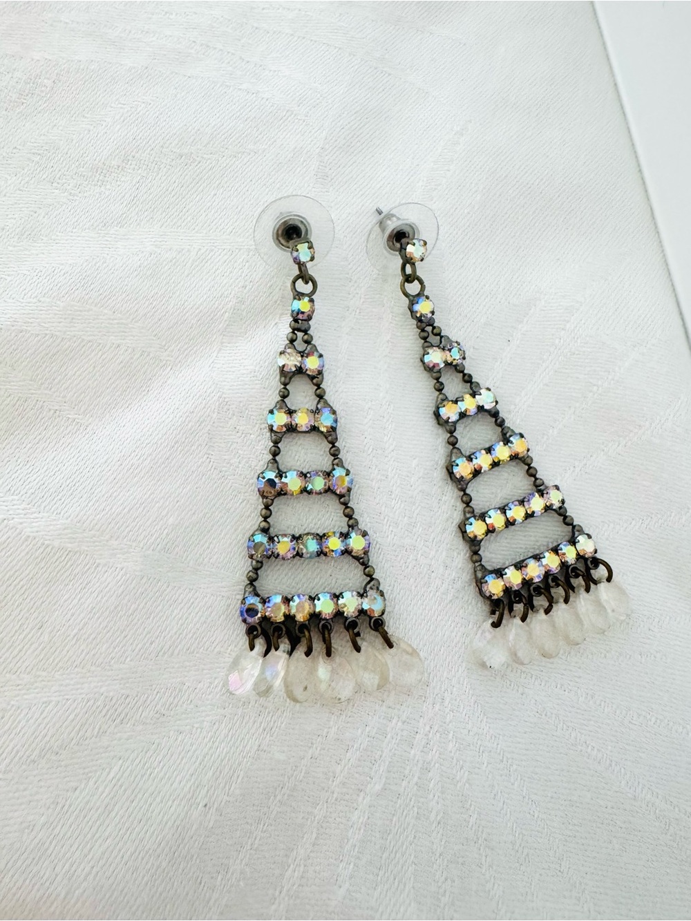 Rocker Glam Crystal Tiered Drop Chandelier Earrings - Clear Aurora Borealis